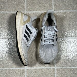 Adidas‎ Ultraboost 20 EE4394 Grey Running Shoes Sneakers Lace up Women's Size 7